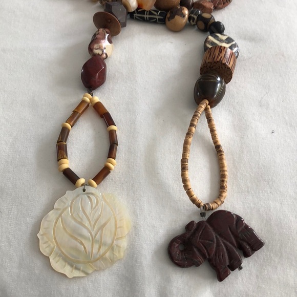 Beaders! Look at all these cool natural beads!! - Picture 4 of 4